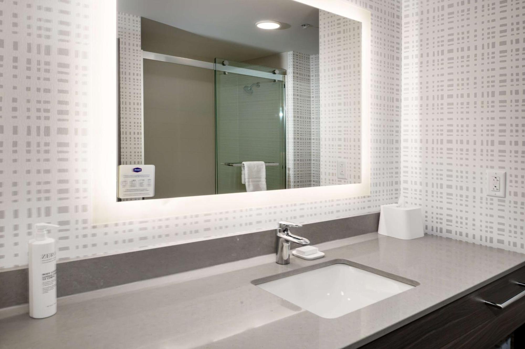 Hampton Inn By Hilton St Louis Airport Woodson Terrace Luaran gambar